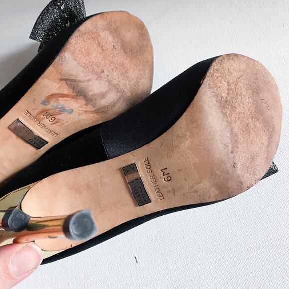 Badgley Mischka Black Satin  Bow Detail Peep Toe Heels 6M - Picture 10 of 11